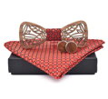 Wooden bow tie with handkerchiefs and cufflinks Gaira 709078