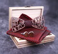 Wooden bow tie with handkerchiefs and cufflinks Gaira 709091