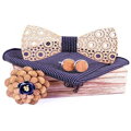 Wooden bow tie with handkerchiefs and cufflinks Gaira 709213