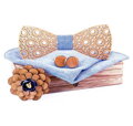 Wooden bow tie with handkerchiefs and cufflinks Gaira 709213