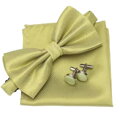 Wooden bow tie with handkerchiefs and cufflinks Gaira 709091