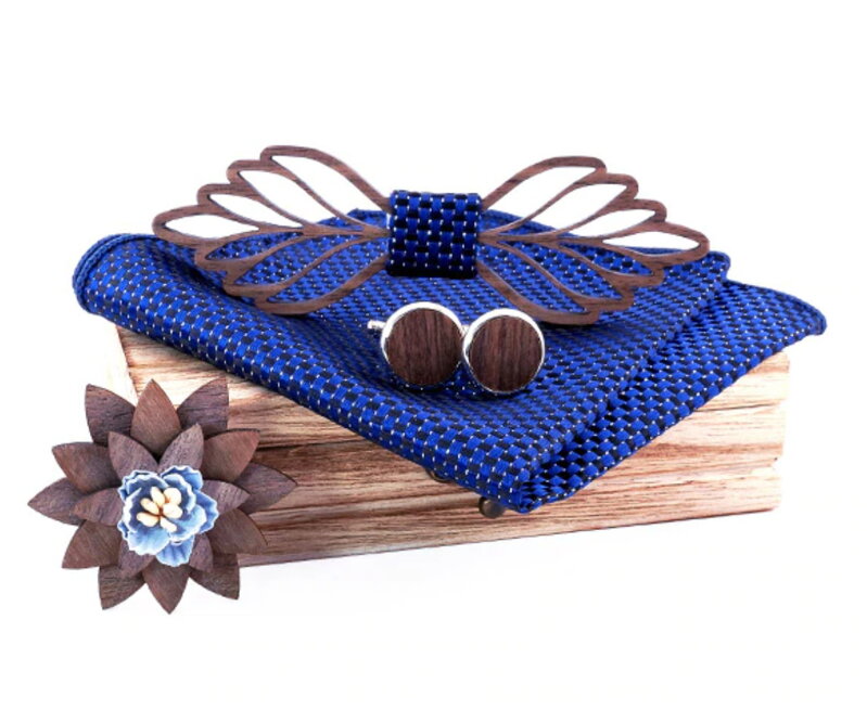Wooden bow tie with handkerchiefs and cufflinks Gaira 709212