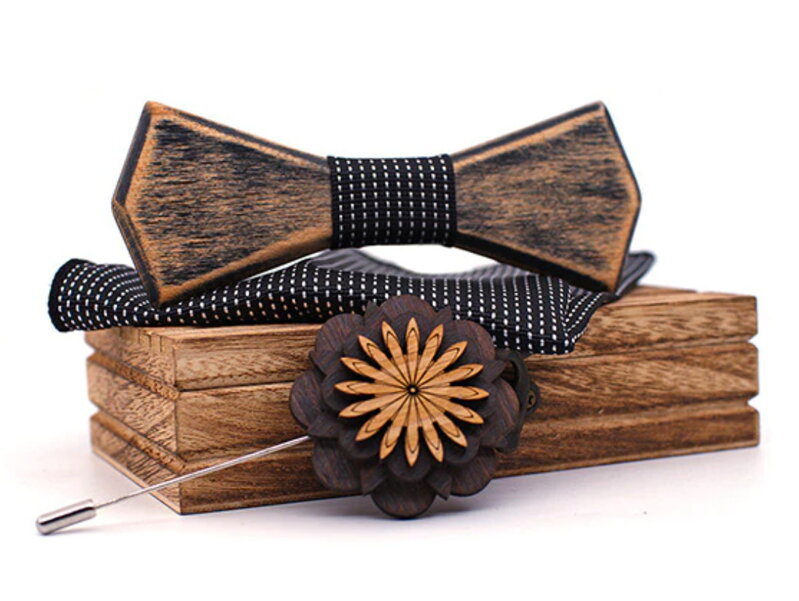 Wooden bow tie with handkerchiefs and wooden brooch Gaira 709224