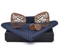 Wooden bow tie with handkerchiefs and cufflinks Gaira 709079